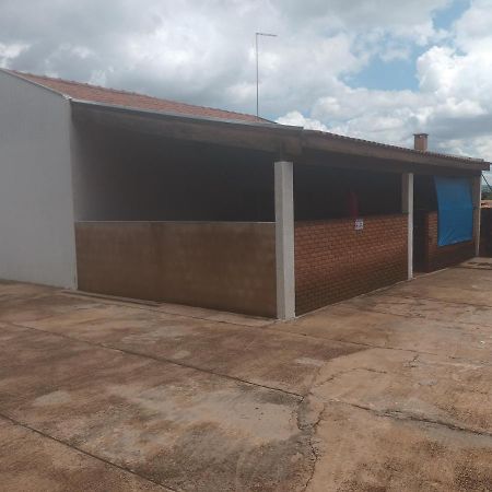Casa Em Brotas, Wifi, Espaco Todo E Pet Friendly Bagian luar foto